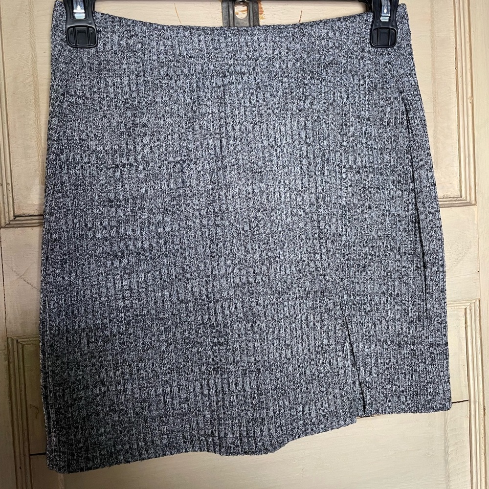 SHEIN High Rise Marled Gray Ribbed Front Slit Skirt